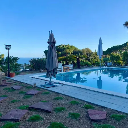 Intimate Family With Big Private Pool & Panoramic Sea View *