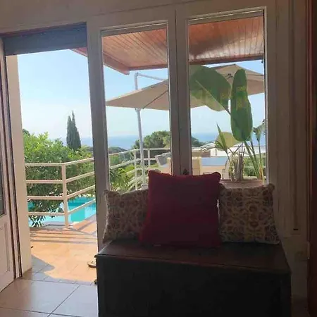 Intimate Family With Big Private Pool & Panoramic Sea View